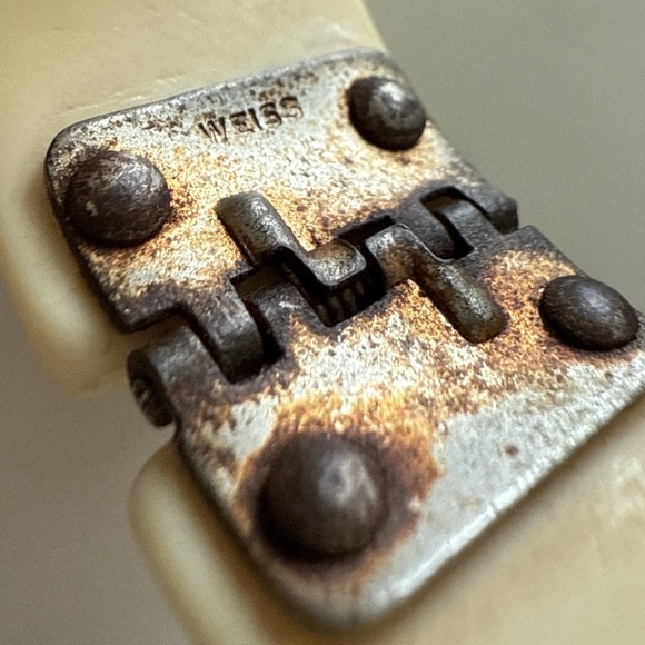 Weiss 1950s-early 1960s Thermoset and AB Clamper Bracelet - Picture 6 of 6